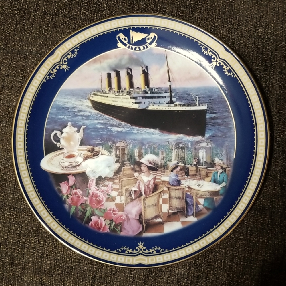 Titanic plate #5 - Picture 1 of 6